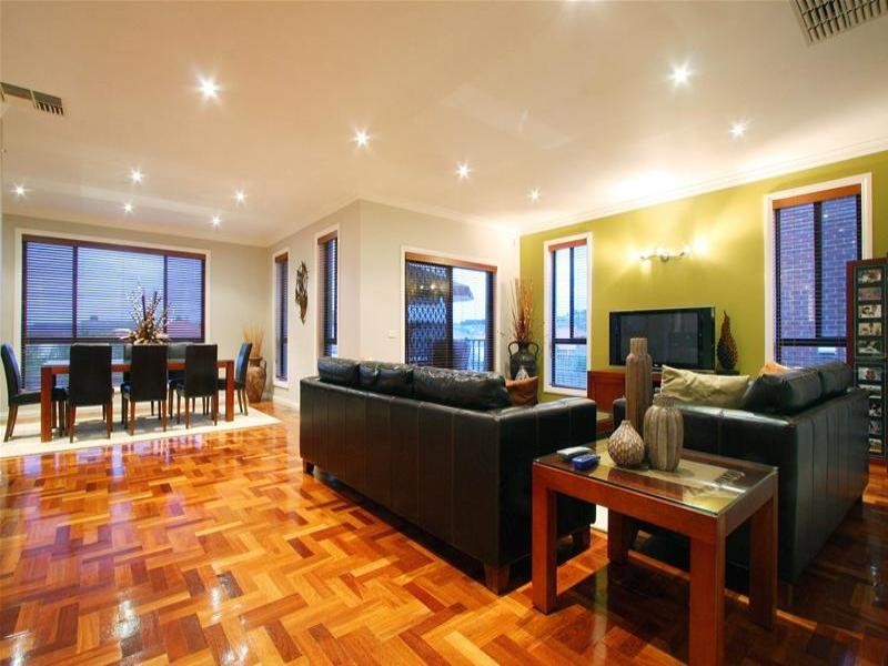 4 Junor Court, South Morang VIC 3752