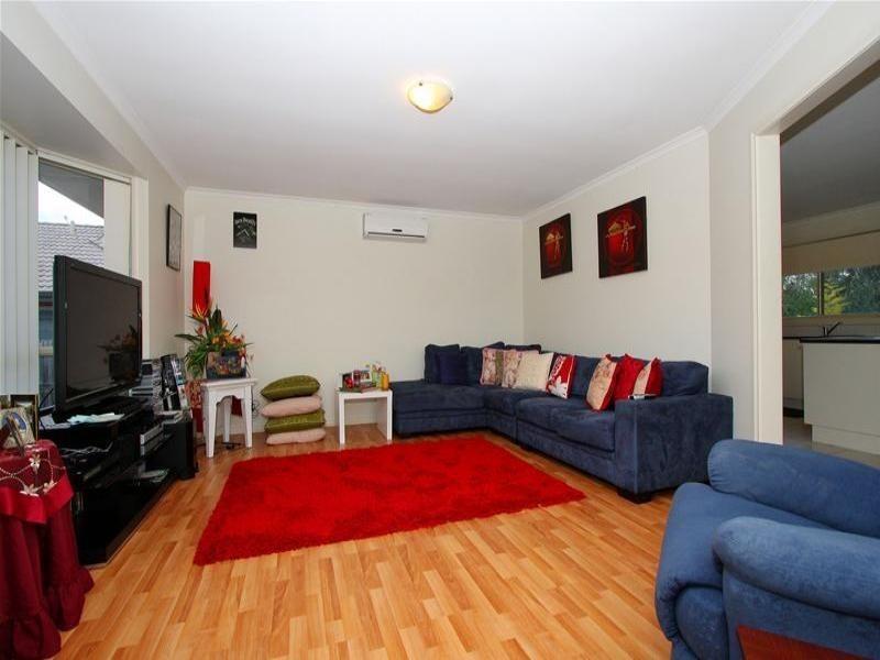 2/5 Cash Street, Kingsbury VIC 3083