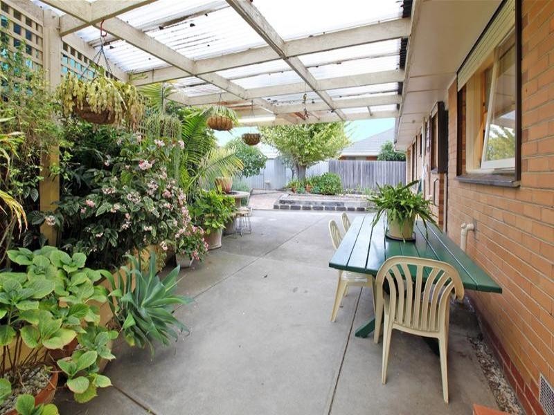 28 Eagle Avenue, Kingsbury VIC 3083