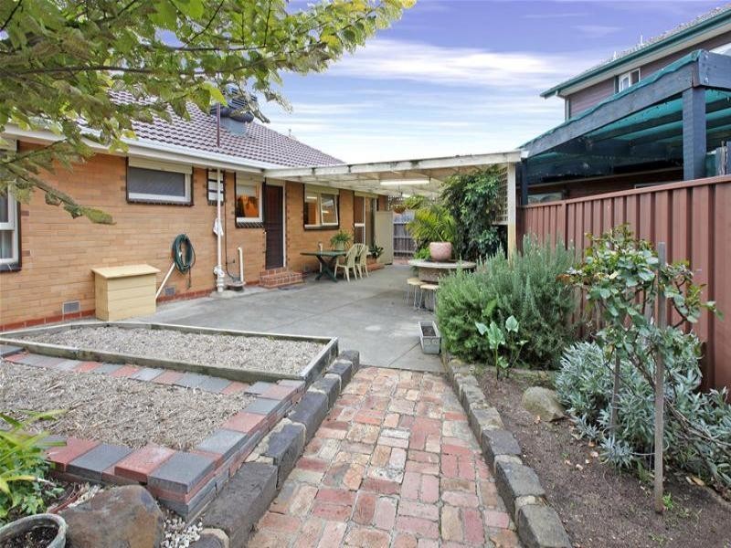 28 Eagle Avenue, Kingsbury VIC 3083