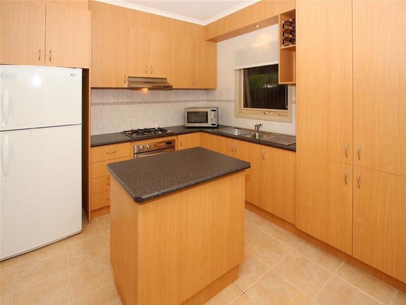 2 Edward Street, Macleod VIC 3085