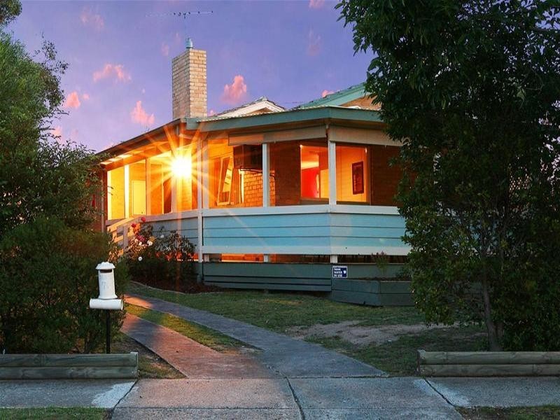 70 Noorong Avenue, Bundoora VIC 3083