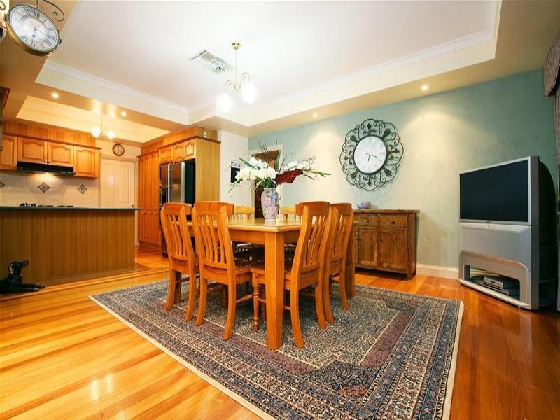 1 Eucalypt Drive, Mill Park VIC 3082