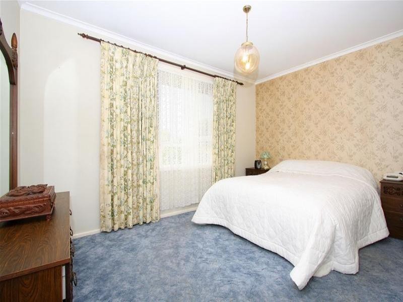 66 Orana Drive, Watsonia VIC 3087