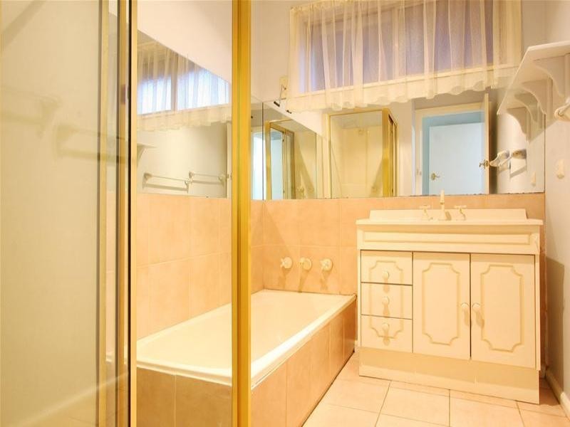 396 Grimshaw Street, Bundoora VIC 3083