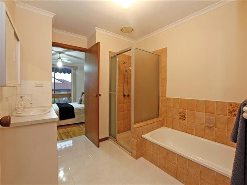 16/22-24 Greenhills Road, Bundoora VIC 3083