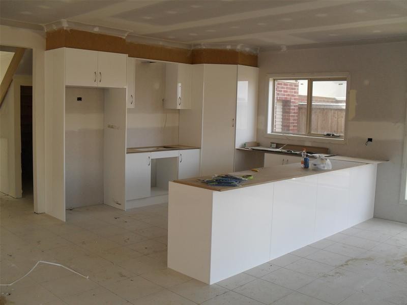 8 Belinda Court, South Morang VIC 3752