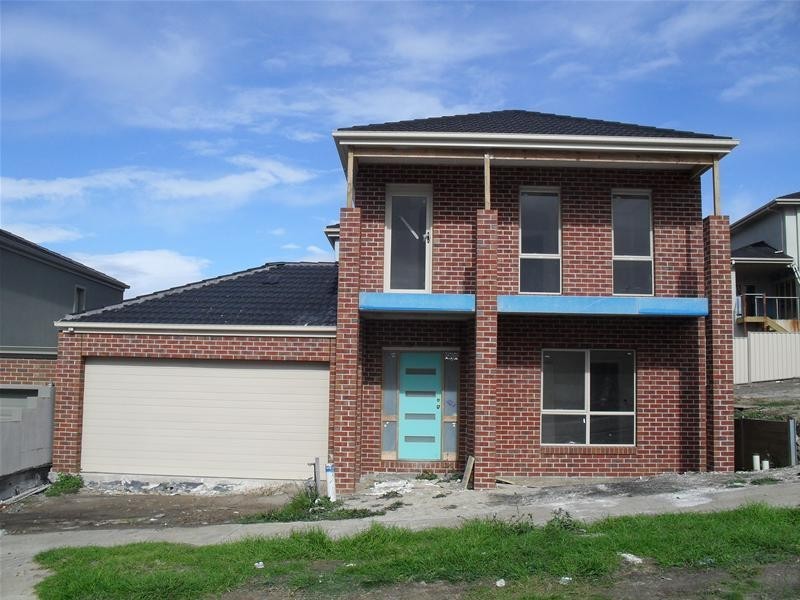 8 Belinda Court, South Morang VIC 3752