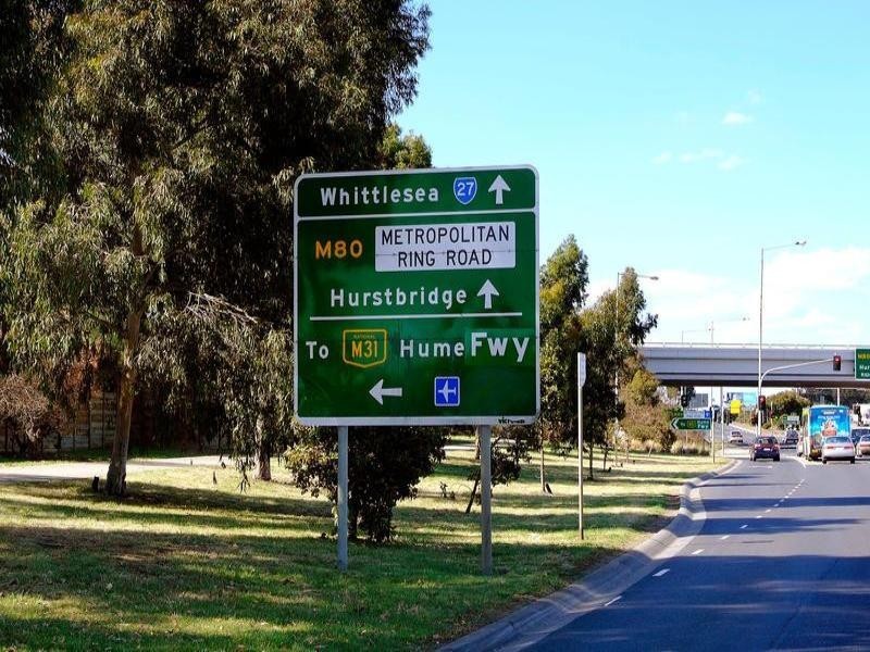 35 Ambrose Treacy Drive, Bundoora VIC 3083