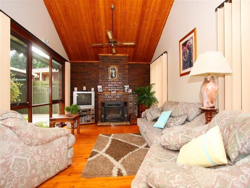 15 Sharman Court, Bundoora VIC 3083