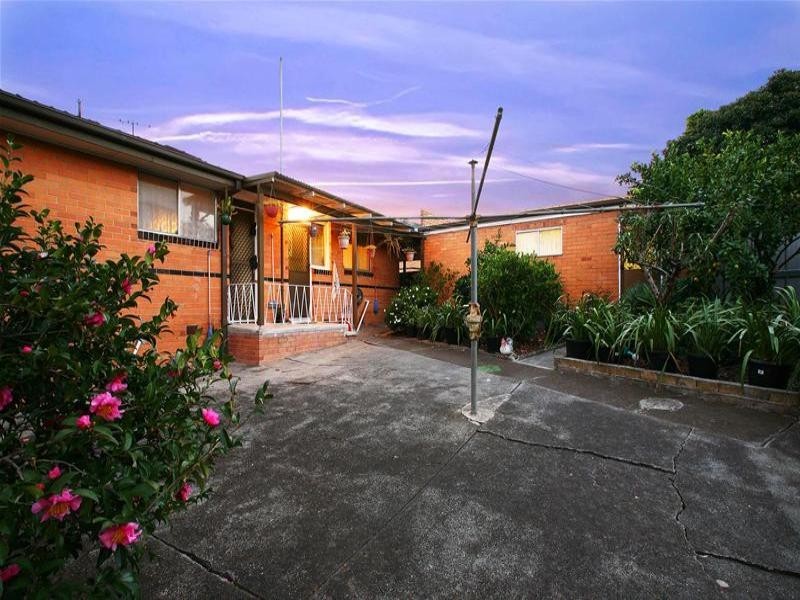 11 Greenwood Drive, Bundoora VIC 3083