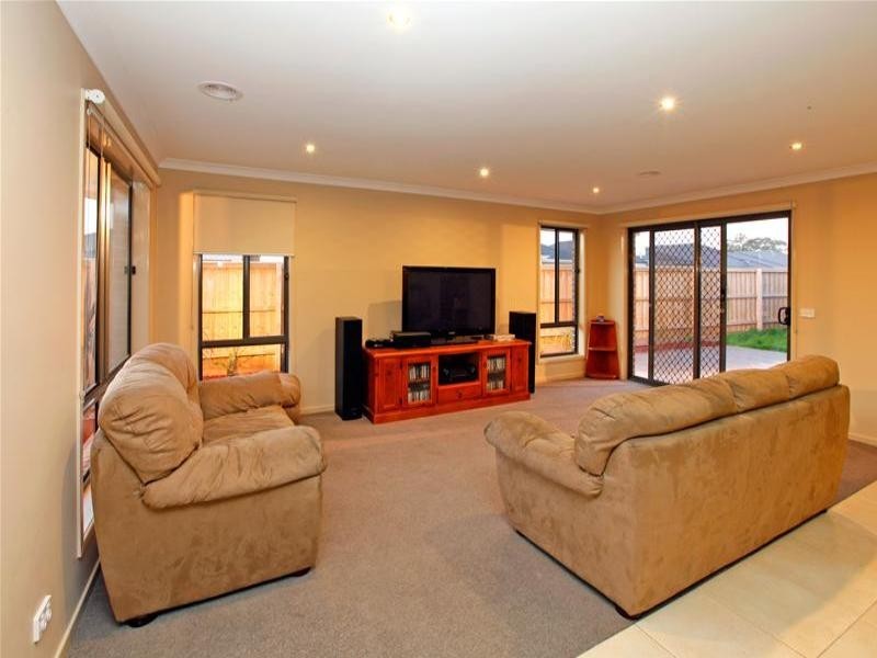 1 Osprey View, South Morang VIC 3752