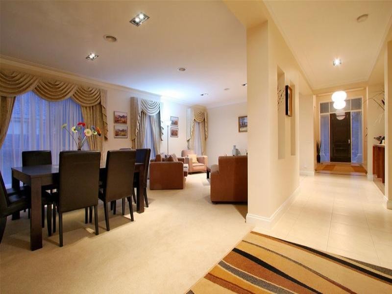 17 Howe Court, Bundoora VIC 3083