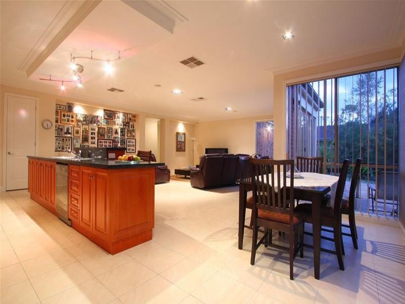17 Howe Court, Bundoora VIC 3083