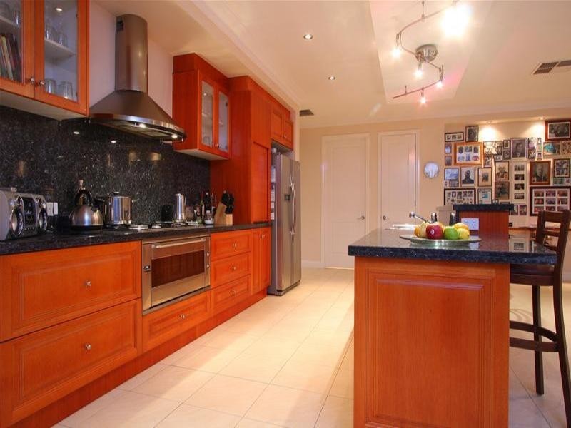 17 Howe Court, Bundoora VIC 3083