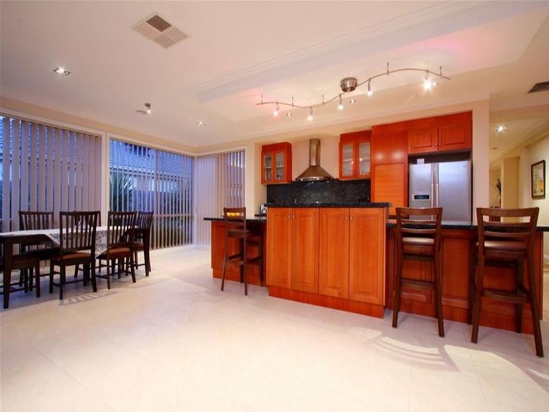 17 Howe Court, Bundoora VIC 3083