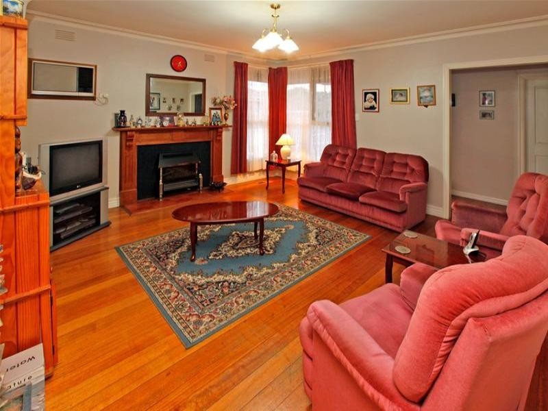 53 Dunne Street, Kingsbury VIC 3083