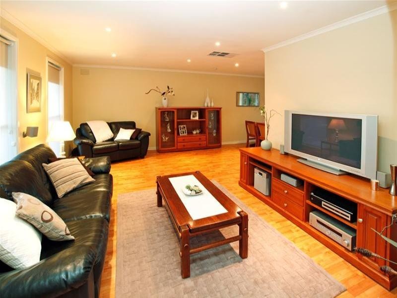 34 David Crescent, Bundoora VIC 3083