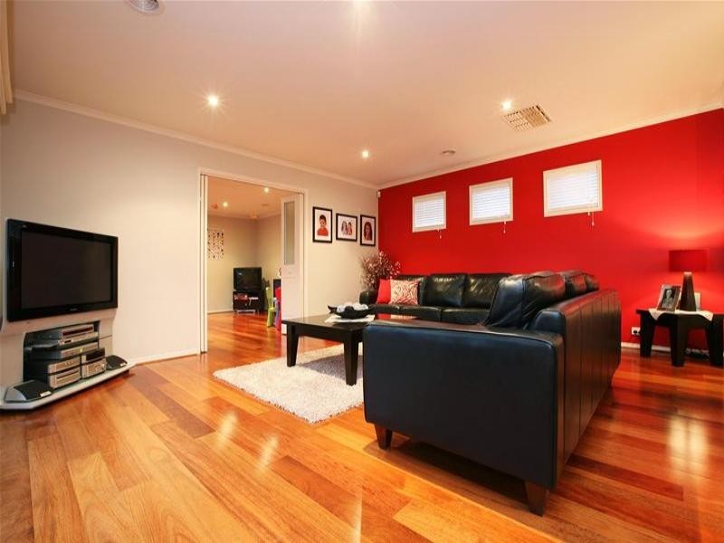 22 Cassowary Road, South Morang VIC 3752