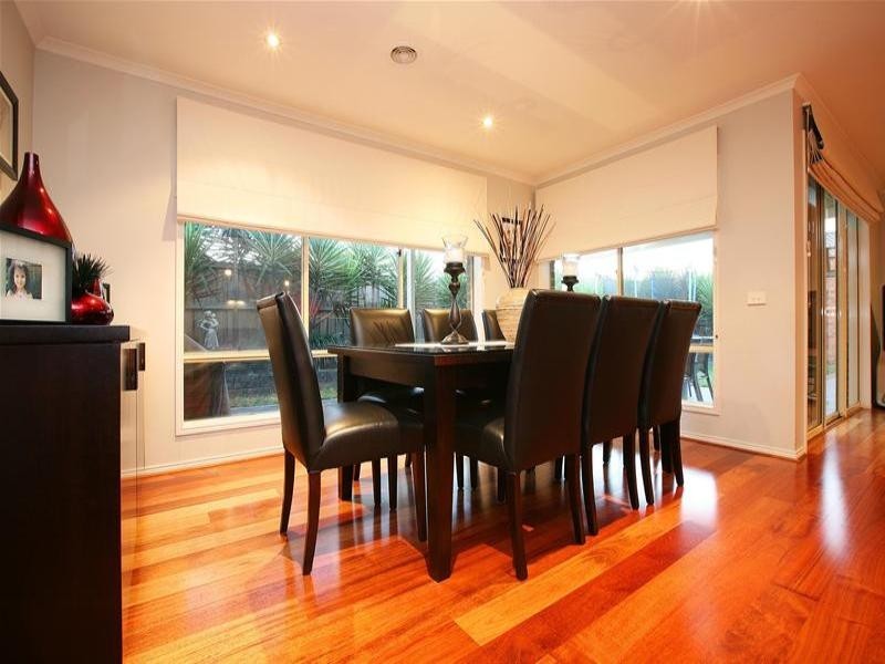 22 Cassowary Road, South Morang VIC 3752