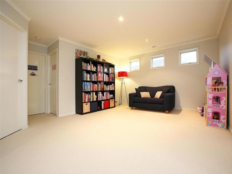 22 Cassowary Road, South Morang VIC 3752