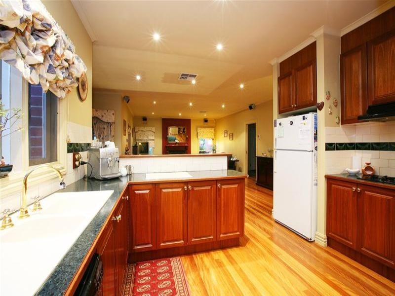 35 Honeyeater Terrace, South Morang VIC 3752