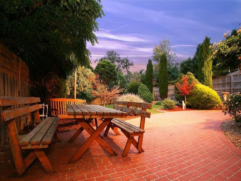 35 Honeyeater Terrace, South Morang VIC 3752