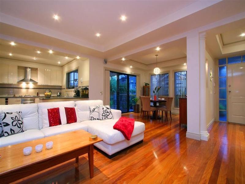 2/23 Cynga Street, Preston VIC 3072