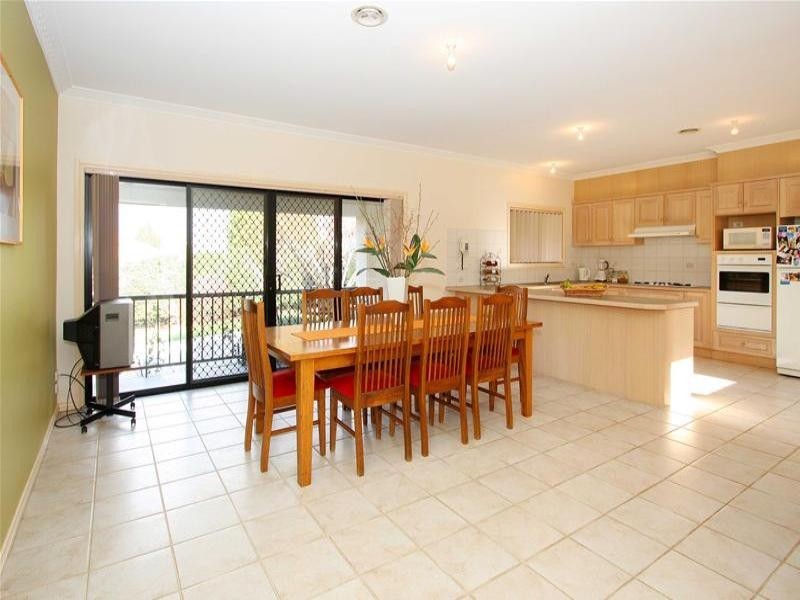 56 Incana Drive, Mill Park VIC 3082