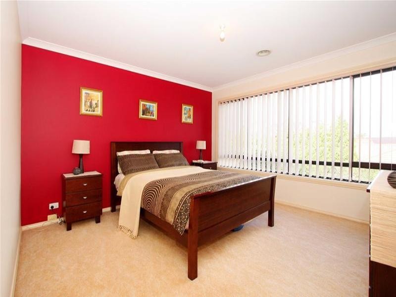 56 Incana Drive, Mill Park VIC 3082