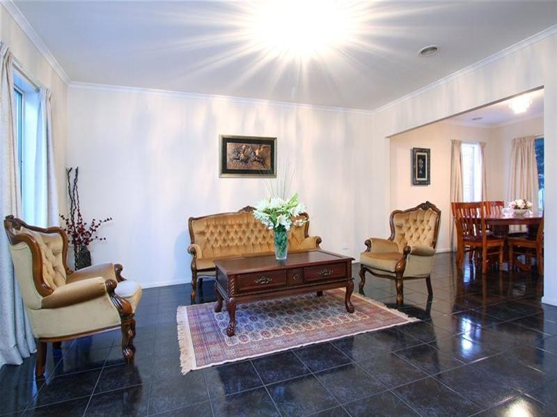 28 Samuel Court, Bundoora VIC 3083