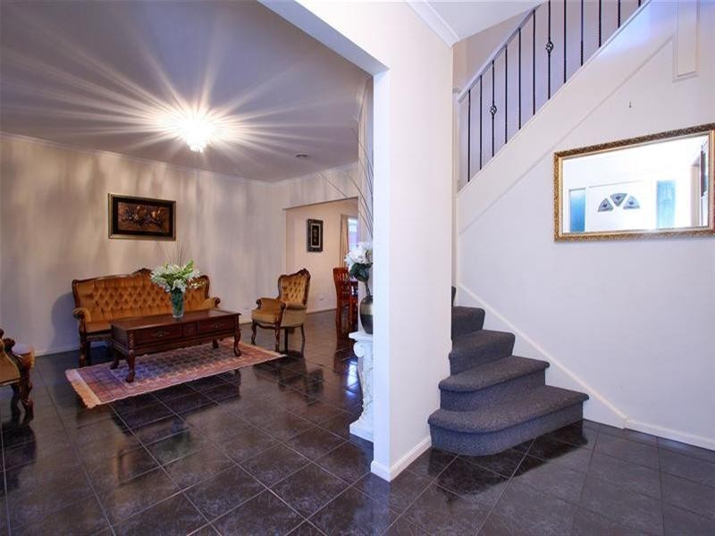 28 Samuel Court, Bundoora VIC 3083