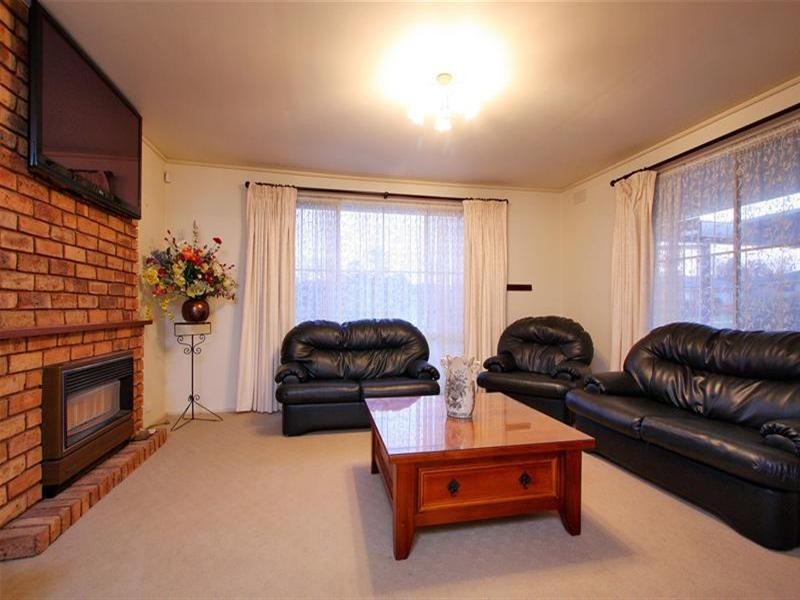 207 Greenwood Drive, Bundoora VIC 3083