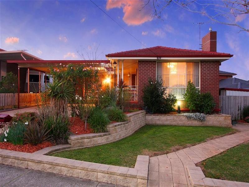 207 Greenwood Drive, Bundoora VIC 3083