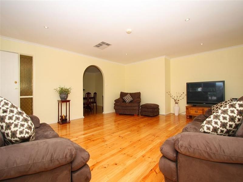 50 Morwell Avenue, Watsonia VIC 3087