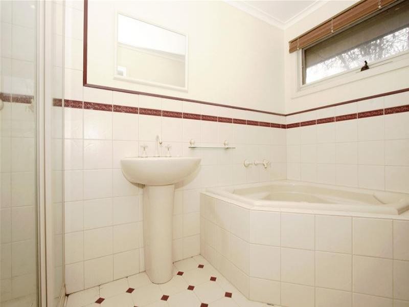 50 Morwell Avenue, Watsonia VIC 3087