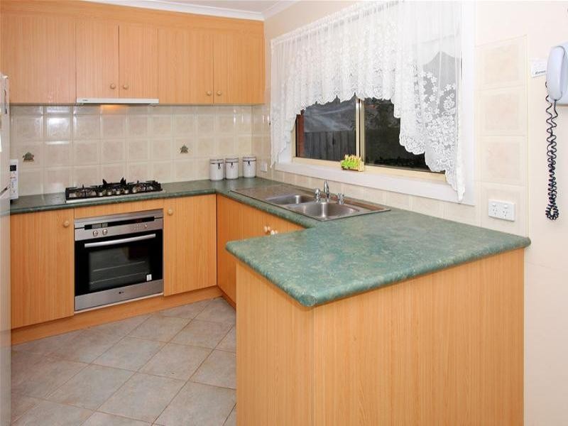 34 The Seekers Crescent, Mill Park VIC 3082