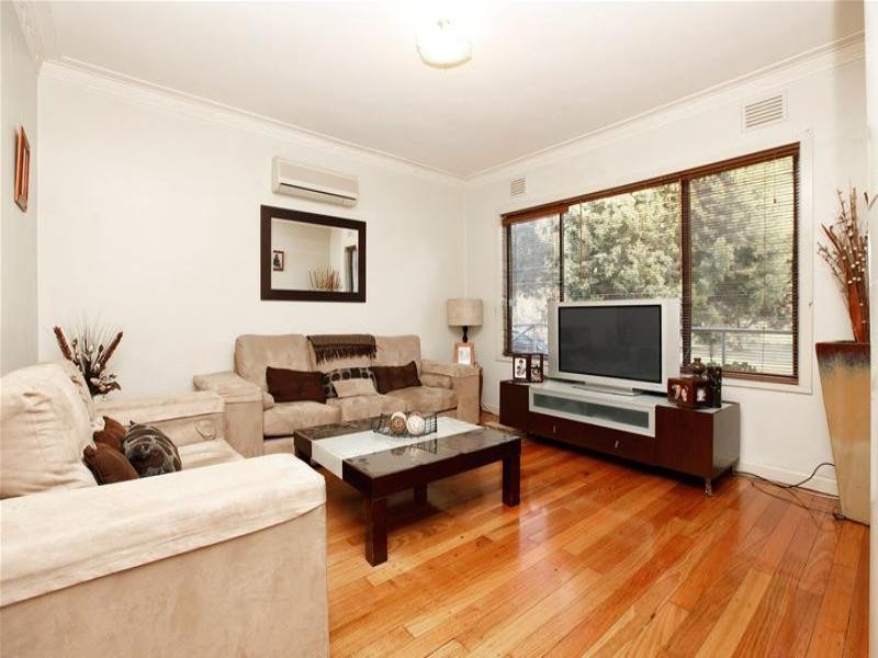 128 Scott Grove, Kingsbury VIC 3083