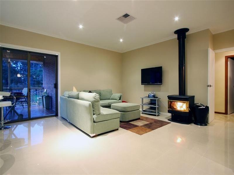 3 Mangrove Close, Bundoora VIC 3083