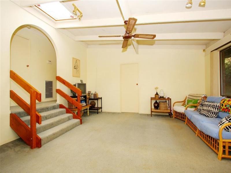 111 Broadgully Road, Diamond Creek VIC 3089