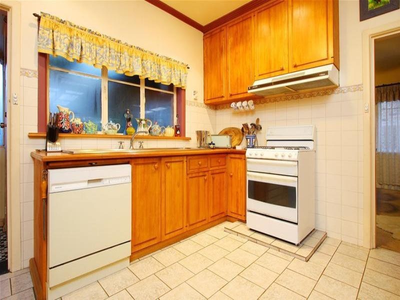 581 Grimshaw Street, Bundoora VIC 3083