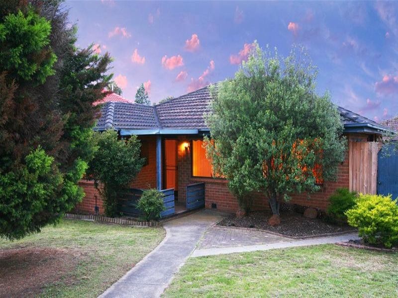 2 Canberra Grove, Lalor VIC 3075