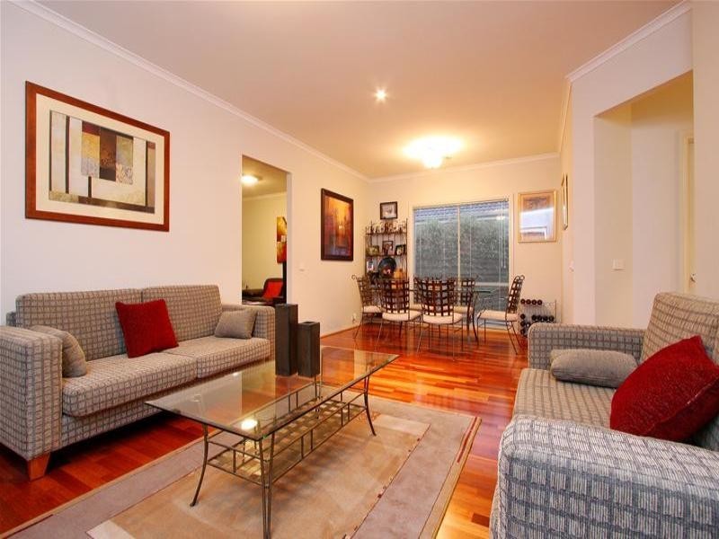 24 Mat Rush Avenue, Bundoora VIC 3083