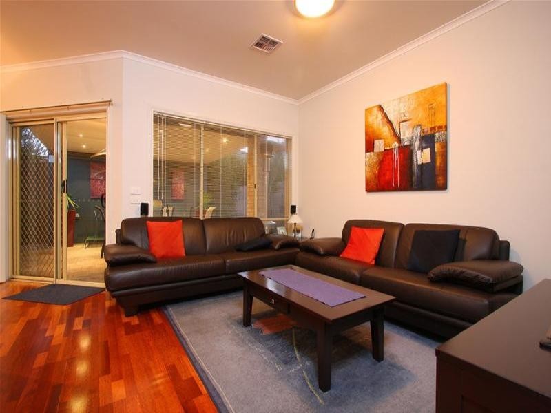 24 Mat Rush Avenue, Bundoora VIC 3083