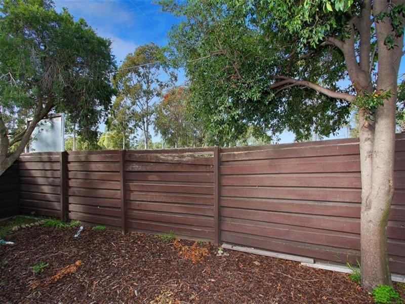 2/1035 Plenty Road, Kingsbury VIC 3083