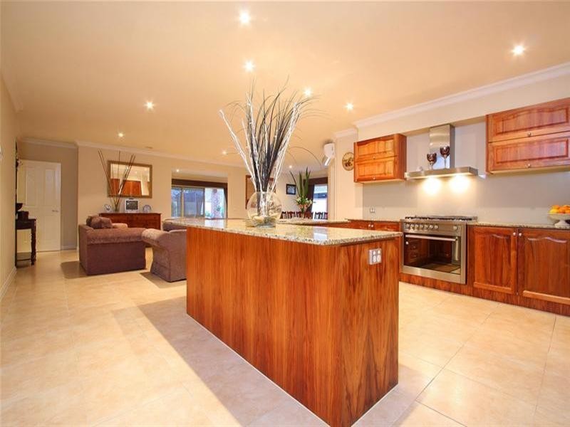 36 Lynch Avenue, Bundoora VIC 3083