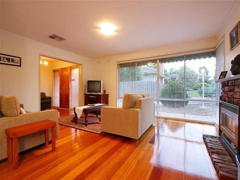 4 Moreton Crescent, Bundoora VIC 3083