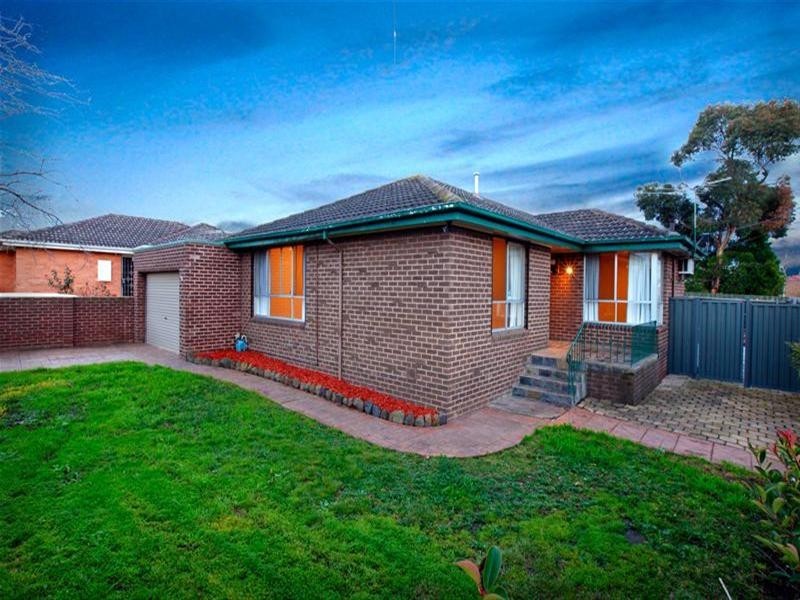 10 Neilsen Crescent, Bundoora VIC 3083