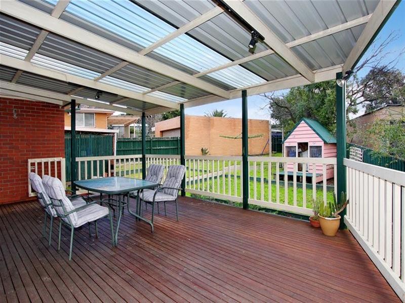 163 Cameron Parade, Watsonia North VIC 3087