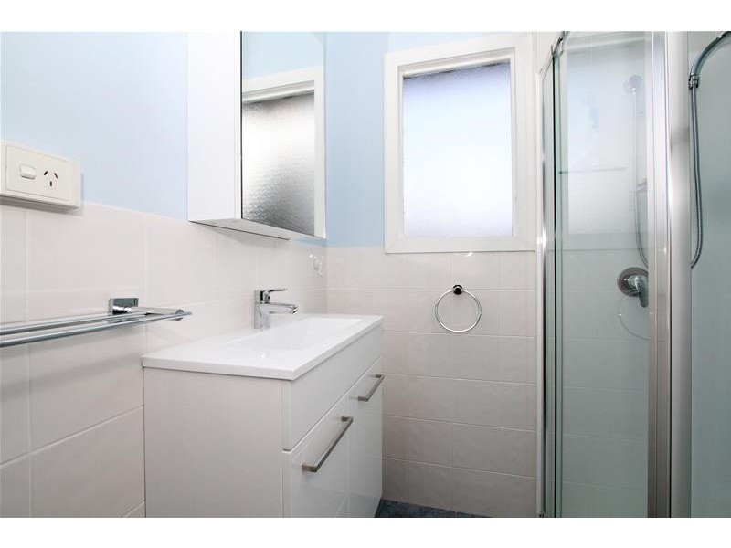 20 Brunei Crescent, Heidelberg West VIC 3081